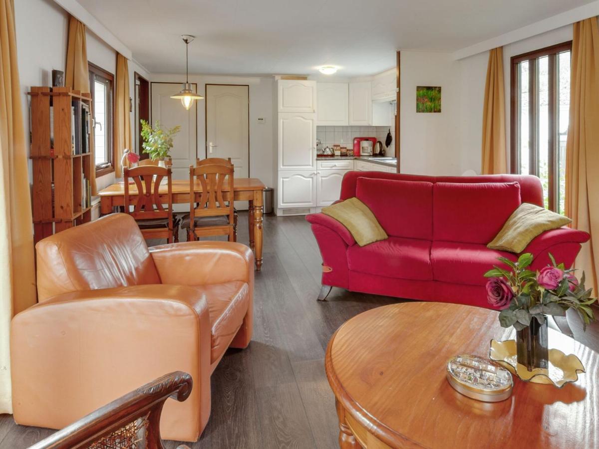 Tasteful Chalet Near Ommen For Family Stegeren Zewnętrze zdjęcie